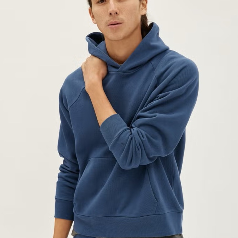 Everlane Men's Navy Hoodie